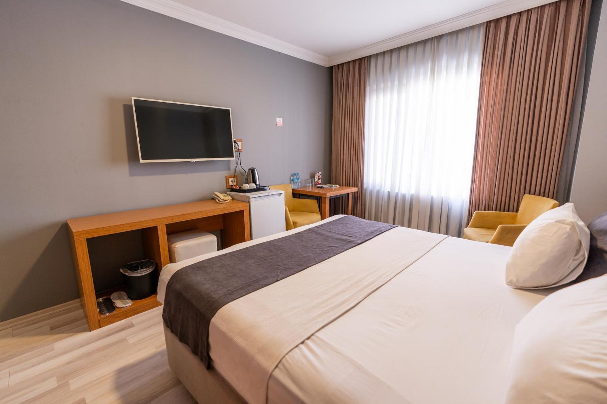 Emsa Palace Hotel Darıca Zewnętrze zdjęcie